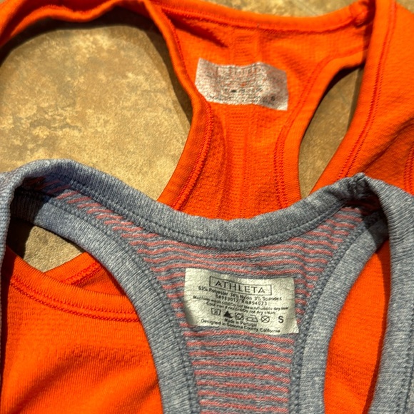 Athleta Speed light seamless tanks—Size Small - Picture 2 of 4